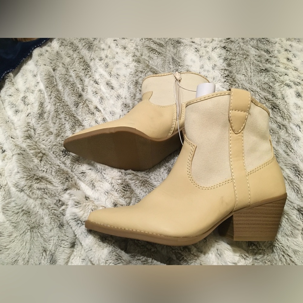 Stylish Cream Ankle Boots